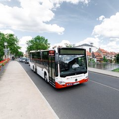 Bus fährt über Markusbrücke Bus fährt über Markusbrücke