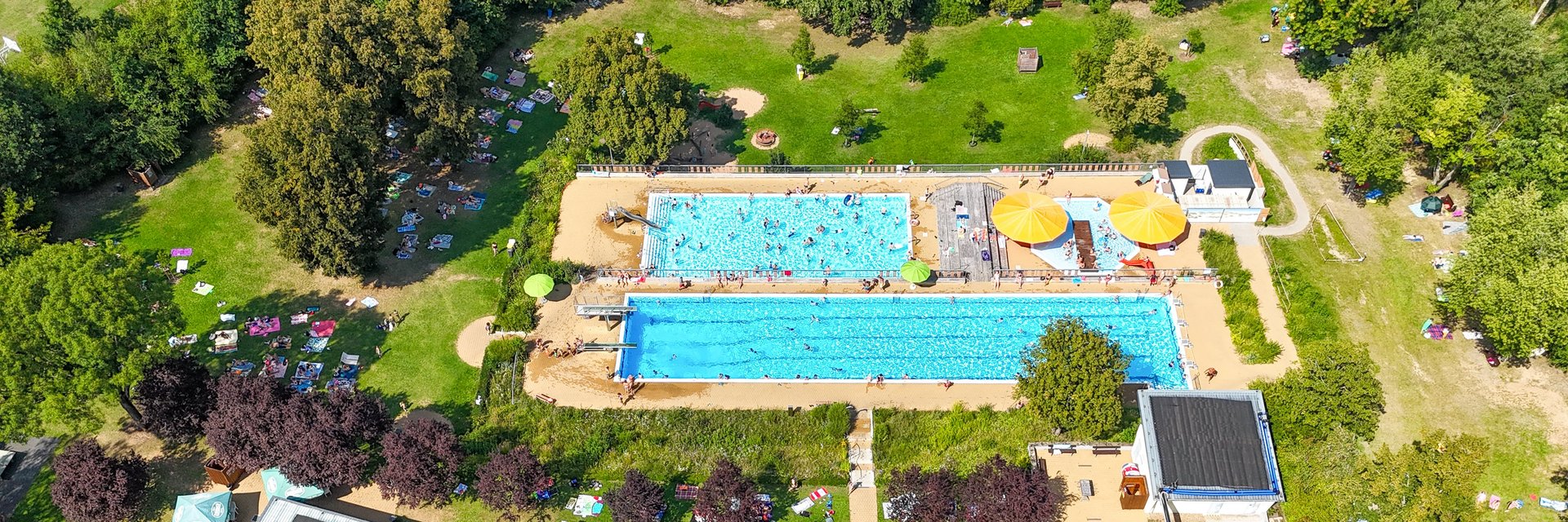 Luftbild vom Freibad Gaustadt